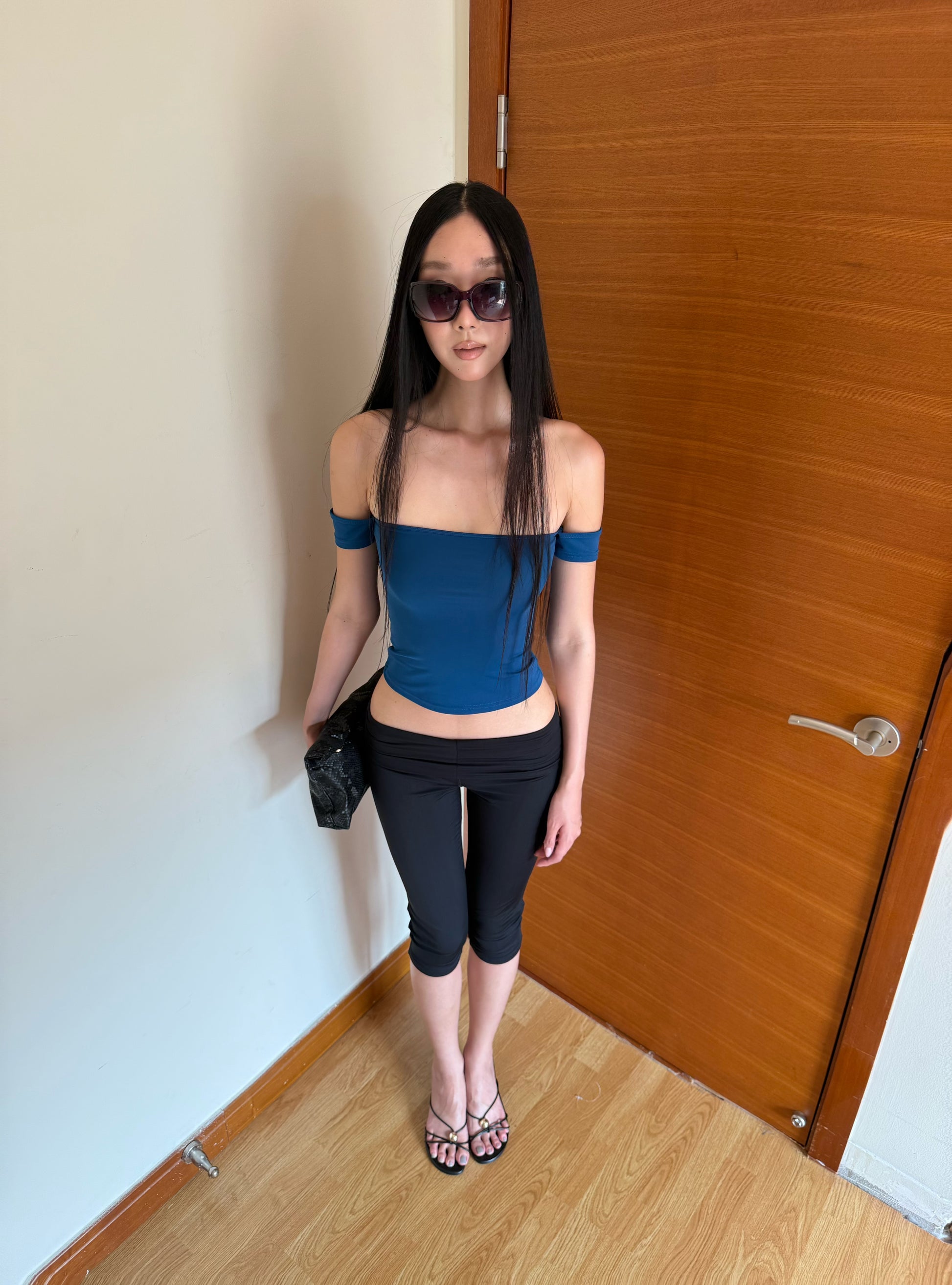 Folded Capri Pants - Black